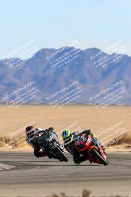 media/Jan-08-2022-SoCal Trackdays (Sat) [[1ec2777125]]/Turn 4 (1145am)/